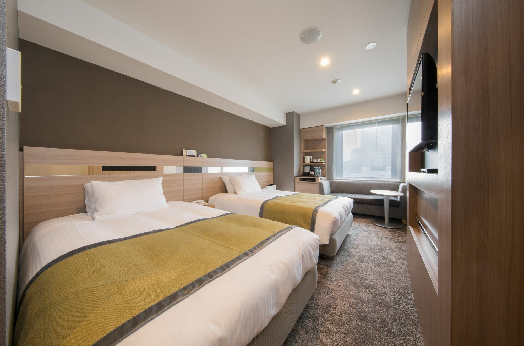 Almont Hotel Сендай Екстериор снимка